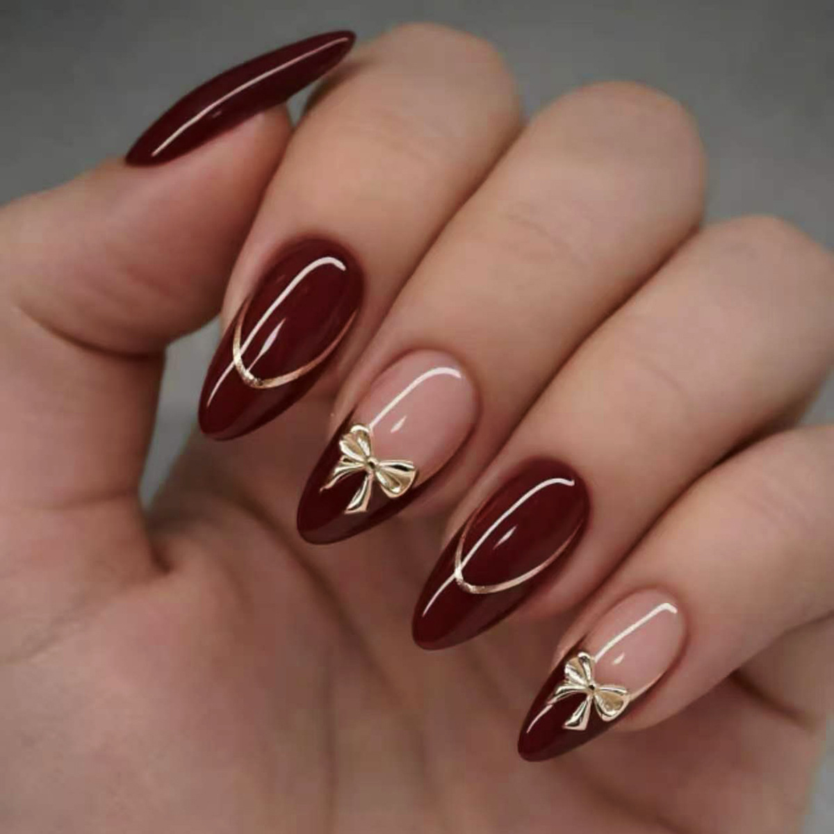 Nail Art Simple - 24Pcs Kuku Palsu Retro Warna Merah